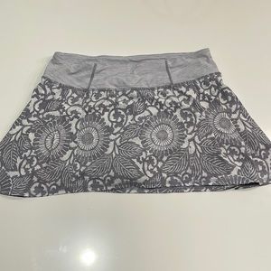 Lululemon Women’s Tennis Skirt Size 6
